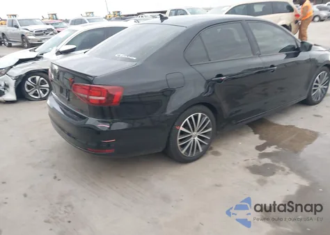 2016 Volkswagen Jetta 1.8T Sport из США, поврежденный, VIN 3VWD17AJ6GM304663